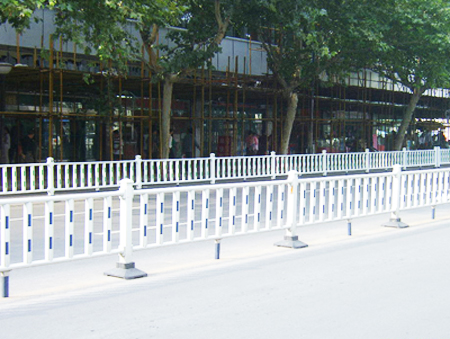 ɽ����ͨ�o��